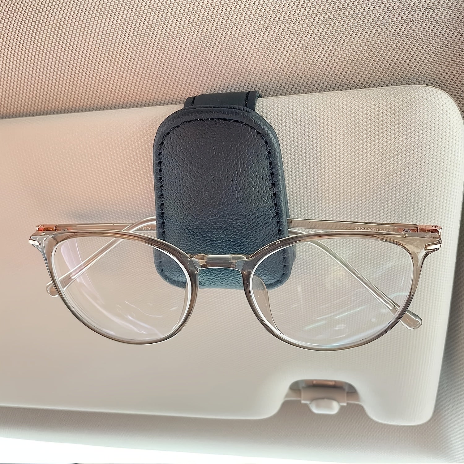 Car Visor Fashion Glasses Holders - Magnetic PU Leather Fashion Glasses Holder and Ticket Card Clip - Car Visor Accessories