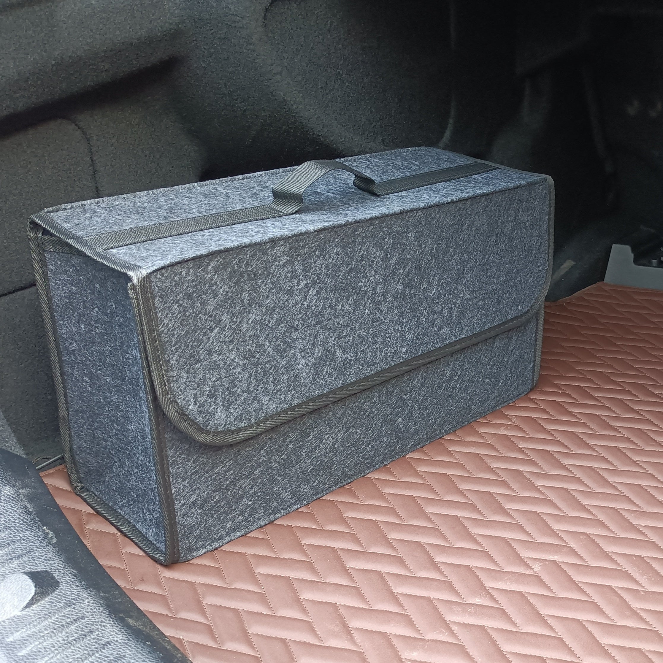 1pc Car Storage Box - Portable, Foldable Car Trunk Organizer, Felt Cloth Storage Box - For Car Interior Organization - Suitable for All Car Models - Perfect Gift for Drivers